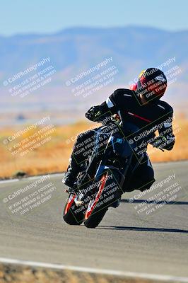 media/Nov-17-2024-Classic Track Day (Sun) [[11951c166c]]/Group 3/Session 1 (Turn 7)/